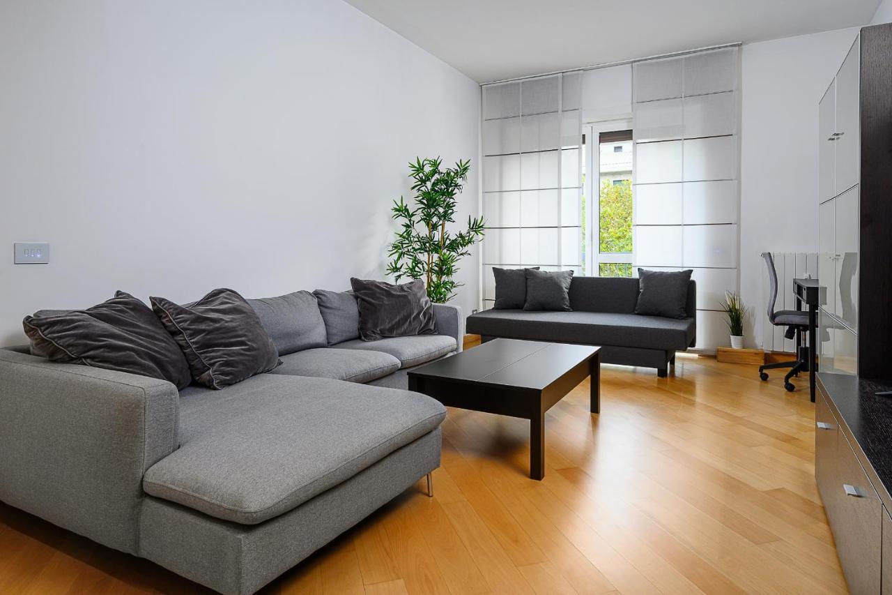 Stylish Condo Garibaldi Sempione 85M2 - Self Check-In 밀라노 외부 사진